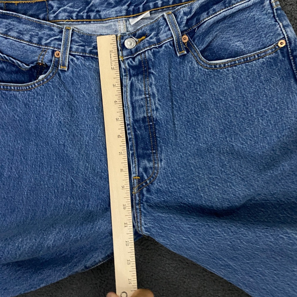 Vintage Y2K Levis 501 Jeans FITS 34x32 Blue Button Fly Classic Denim Red Tab - Picture 9 of 12